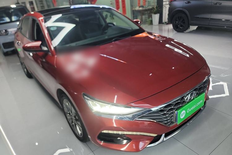 Used Hyundai Lafesta 2019 280TGDi Smart Speed Version China V Standard Front Right 45 Deg