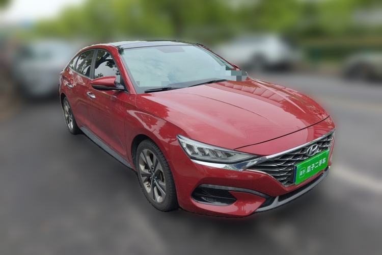 Used Hyundai Lafesta 2019 280TGDi Sport Edition China VI Front Right 45 Deg