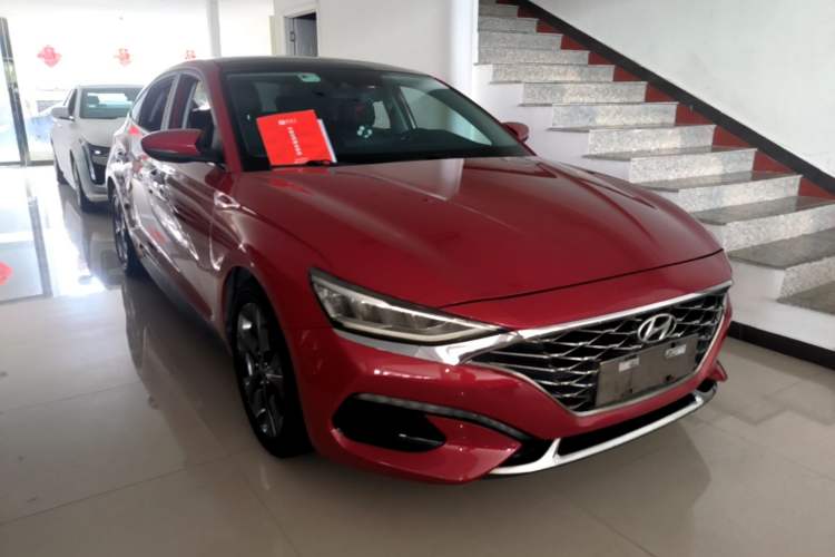 Used Hyundai Lafesta 2019 280TGDi Smart Speed Version China V Standard Front Right 45 Deg