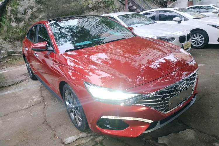 Used Hyundai Lafesta 2019 280TGDi Sport Edition China VI Front Right 45 Deg