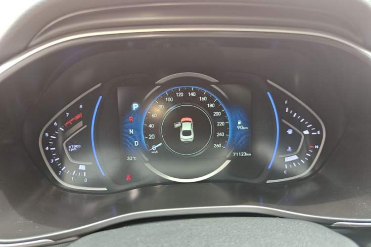 Used Hyundai Lafesta 2019 280TGDi Smart Speed Version China VI Standard Instrument Cluster