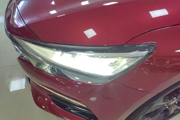 Used Hyundai Lafesta 2019 280TGDi Sport Edition China VI Left Front Headlight