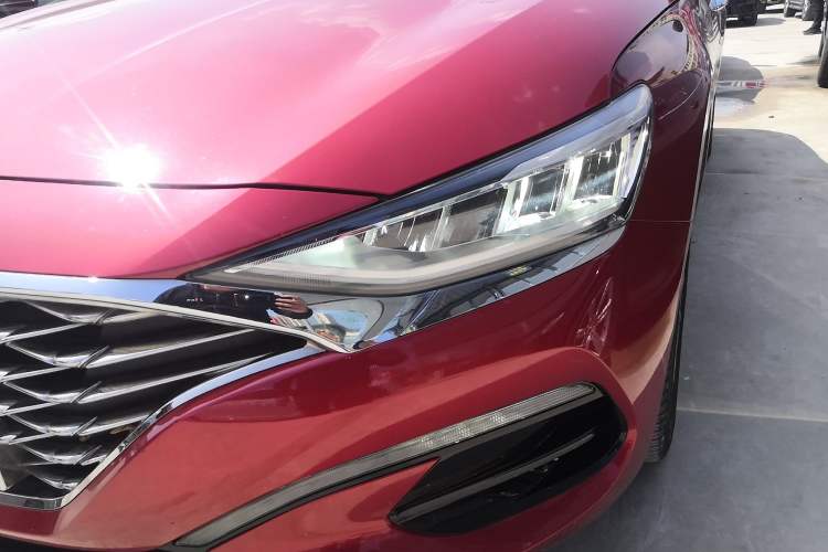 Used Hyundai Lafesta 2019 280TGDi Sport Edition China VI Left Front Headlight