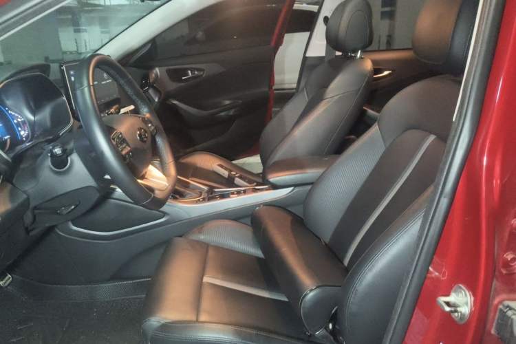 Used Hyundai Lafesta 2019 280TGDi Smart Speed Version China VI Standard Left Front Seat