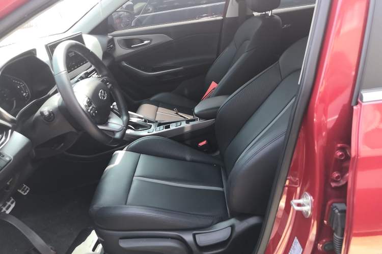 Used Hyundai Lafesta 2019 280TGDi Sport Edition China VI Left Front Seat