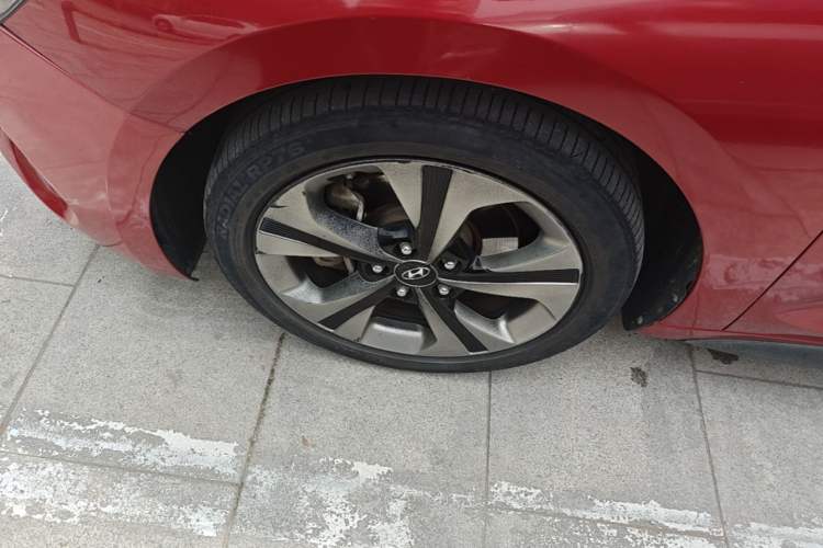 Used Hyundai Lafesta 2019 280TGDi Smart Speed Version China VI Standard Left Front Wheel Hub