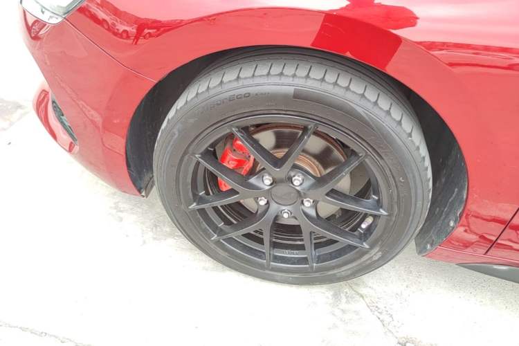 Used Hyundai Lafesta 2019 280TGDi Smart Speed Version China V Standard Left Front Wheel Hub