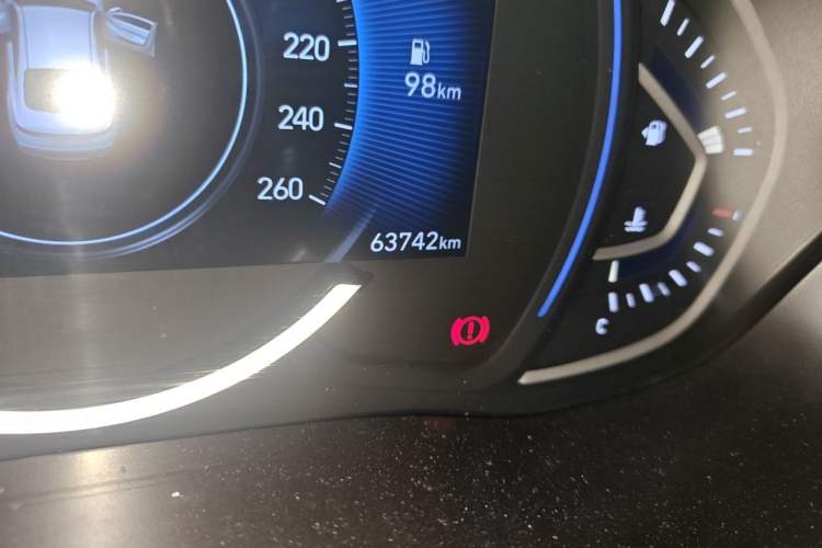 Used Hyundai Lafesta 2019 280TGDi Smart Speed Version China VI Standard Odometer Close Up