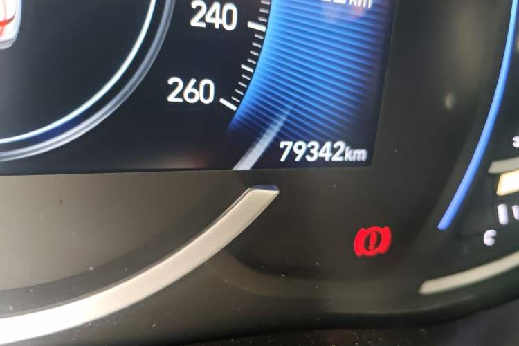 Used Hyundai Lafesta 2019 280TGDi Sport Edition China VI Odometer Close Up