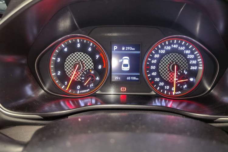 Used Hyundai Lafesta 2019 240TGDi Sport Edition China V standard Odometer Close Up