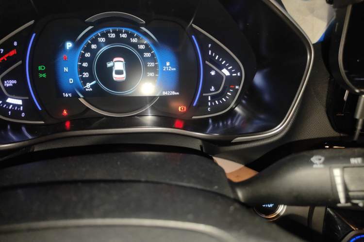Used Hyundai Lafesta 2019 280TGDi Smart Speed Version China V Standard Odometer Close Up
