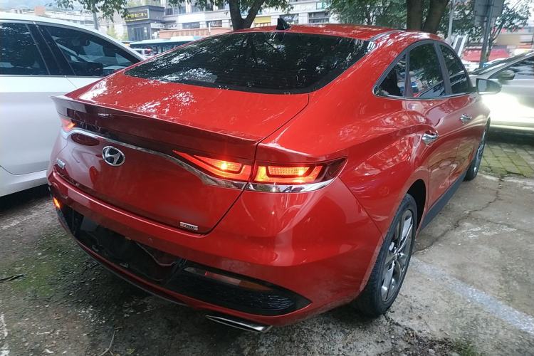 Used Hyundai Lafesta 2019 280TGDi Sport Edition China VI Rear Right 45 Deg