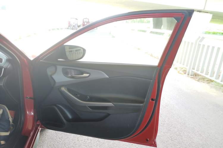 Used Hyundai Lafesta 2019 280TGDi Sport Edition China VI Right Front Door Interior