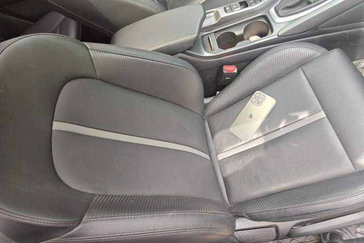 Used Hyundai Lafesta 2019 280TGDi Smart Speed Version China VI Standard Right Front Seat