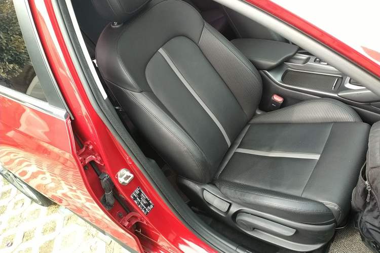 Used Hyundai Lafesta 2019 280TGDi Smart Speed Version China VI Standard Right Front Seat