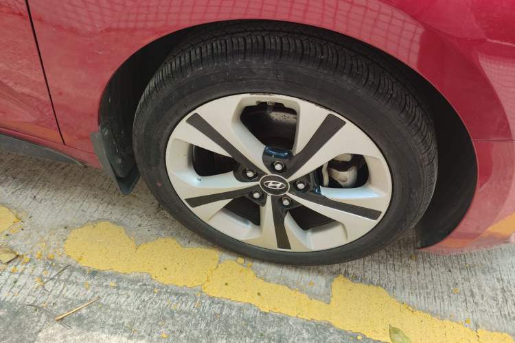 Used Hyundai Lafesta 2019 280TGDi Sport Edition China V Standard Right Front Wheel Hub
