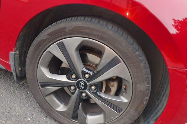 Used Hyundai Lafesta 2019 280TGDi Sport Edition China V Standard Right Front Wheel Hub