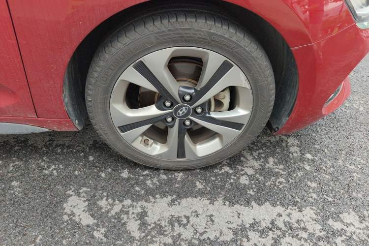 Used Hyundai Lafesta 2019 280TGDi Sport Edition China VI Right Front Wheel Hub