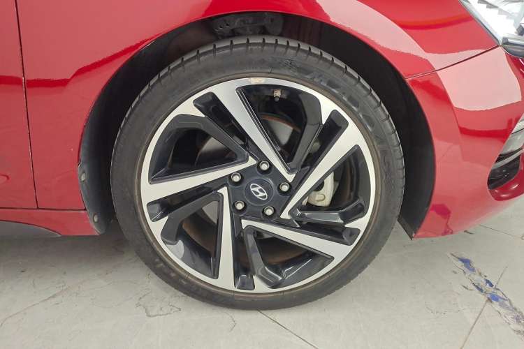 Used Hyundai Lafesta 2019 280TGDi Prestige Edition China VI Standard Right Rear Wheel Hub