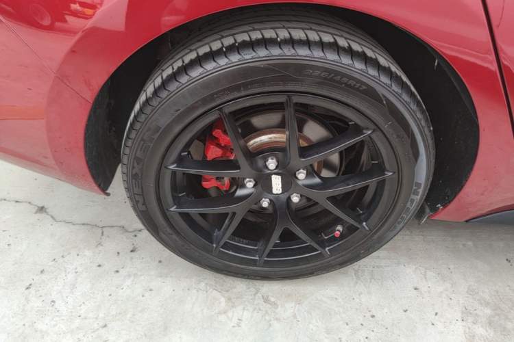 Used Hyundai Lafesta 2019 280TGDi Smart Speed Version China V Standard Right Rear Wheel Hub