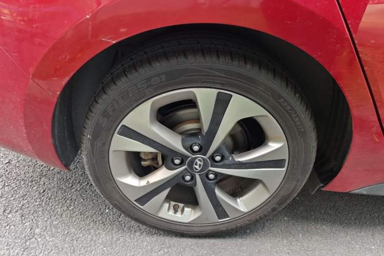 Used Hyundai Lafesta 2019 280TGDi Sport Edition China VI Right Rear Wheel Hub