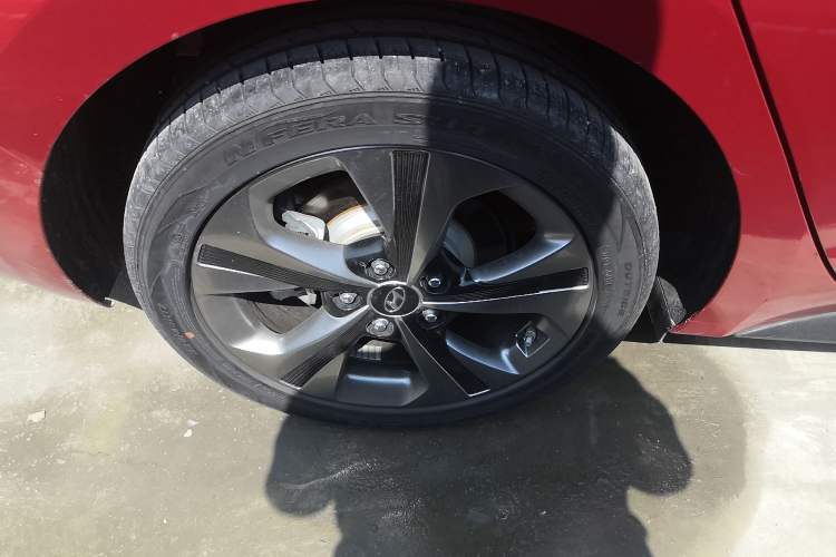 Used Hyundai Lafesta 2019 280TGDi Sport Edition China VI Right Rear Wheel Hub