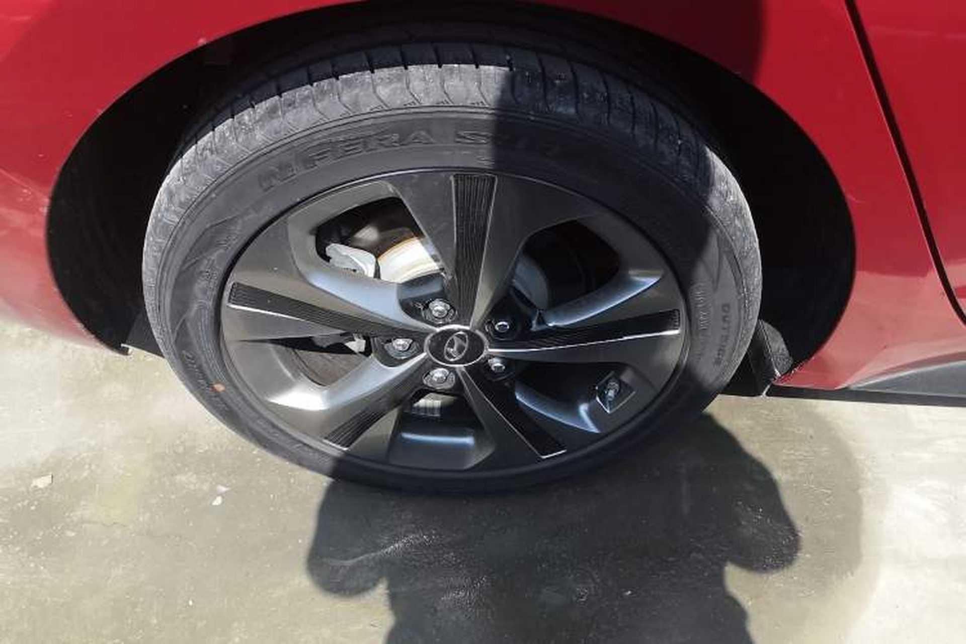 Used Hyundai Lafesta 2019 280TGDi Sport Edition China VI Right Rear Wheel Hub