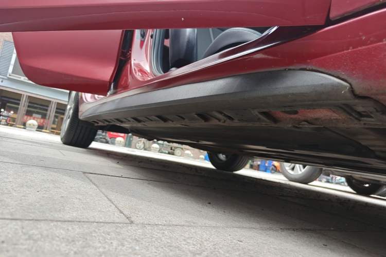 Used Hyundai Lafesta 2019 280TGDi Smart Speed Version China VI Standard Right Side Sill