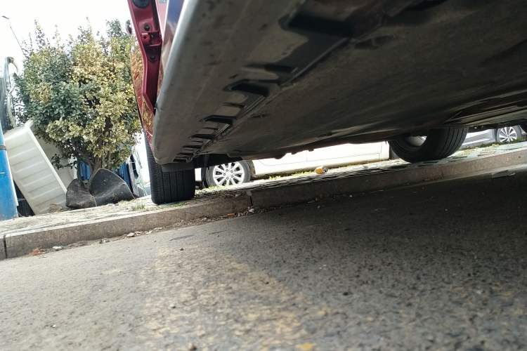 Used Hyundai Lafesta 2019 280TGDi Smart Speed Version China VI Standard Right Side Sill