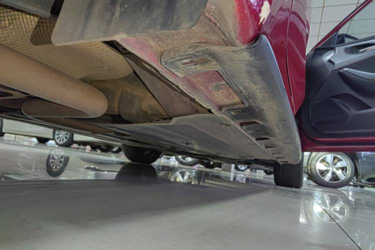 Used Hyundai Lafesta 2019 280TGDi Sport Edition China VI Right Side Sill