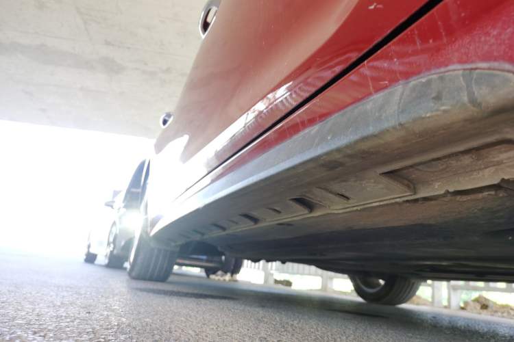 Used Hyundai Lafesta 2019 280TGDi Sport Edition China VI Right Side Sill