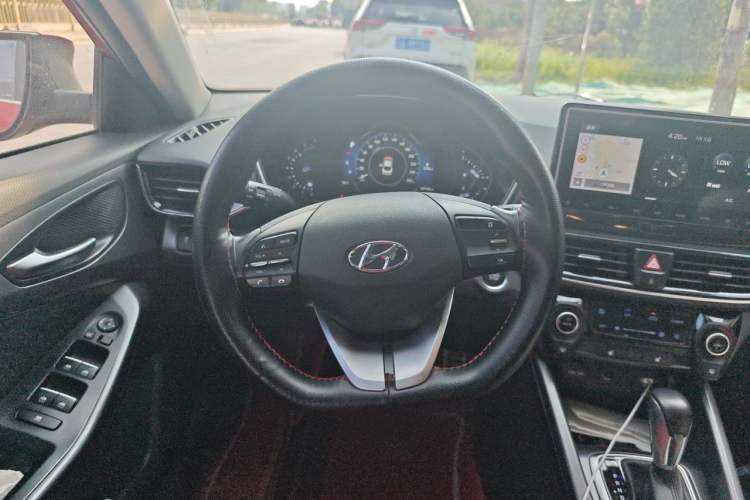 Used Hyundai Lafesta 2019 280TGDi Smart Speed Version China VI Standard Steering Wheel
