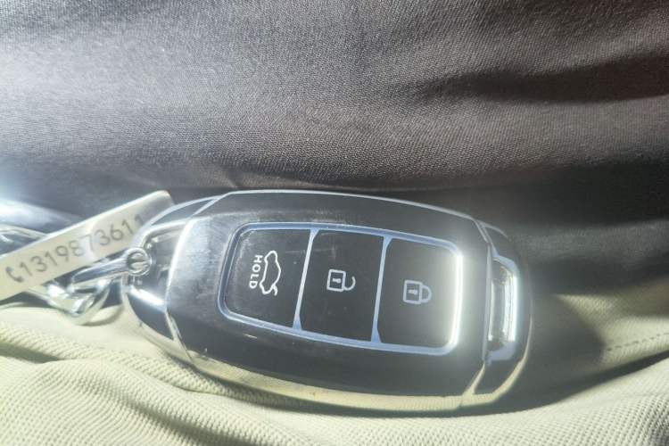 Used Hyundai Lafesta 2019 280TGDi Smart Speed Version China VI Standard Vehicle Key