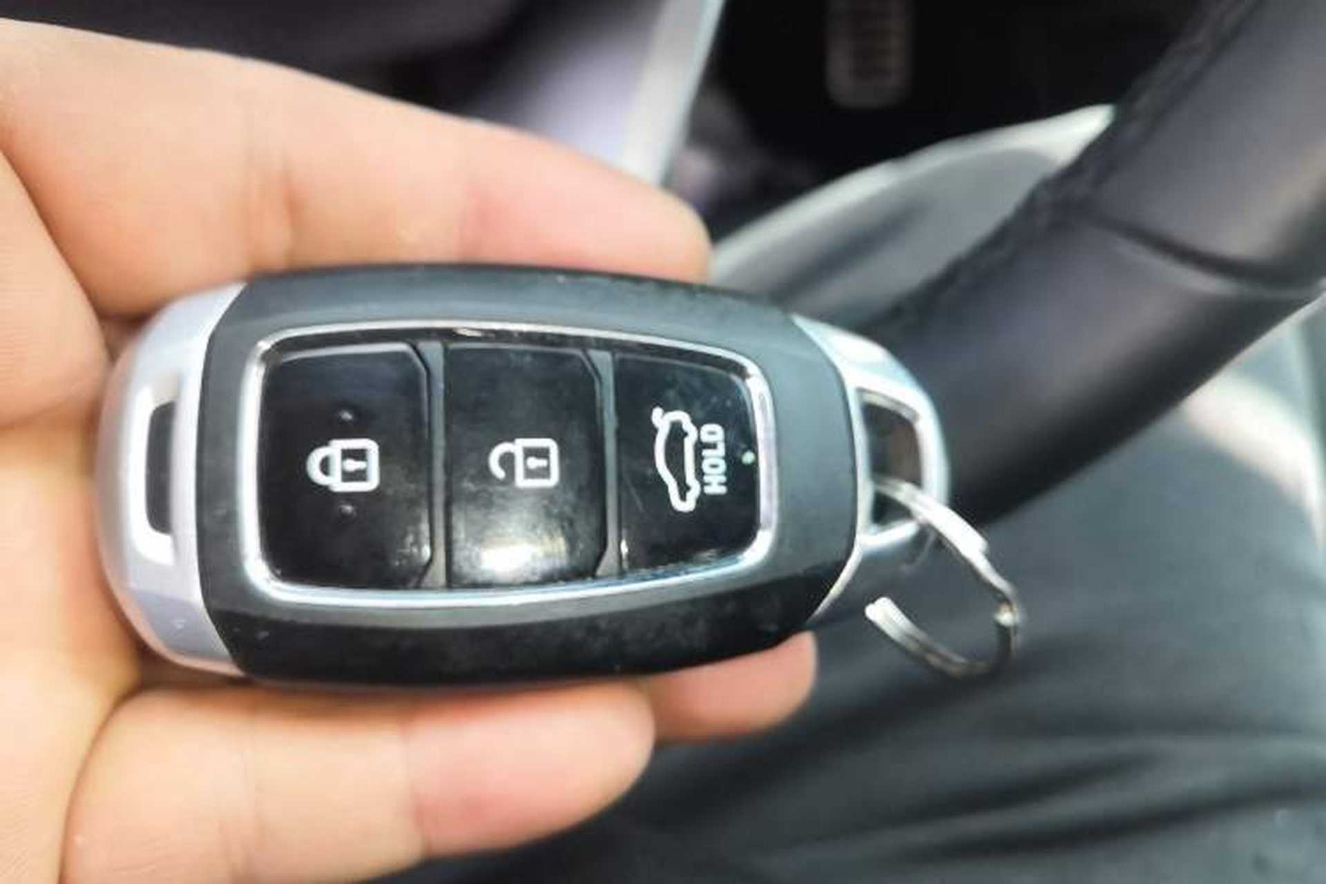Used Hyundai Lafesta 2019 280TGDi Sport Edition China VI Vehicle Key