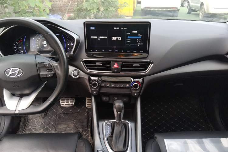 Used Hyundai Lafesta 2019 280TGDi Sport Edition China VI Audio And AC Panel