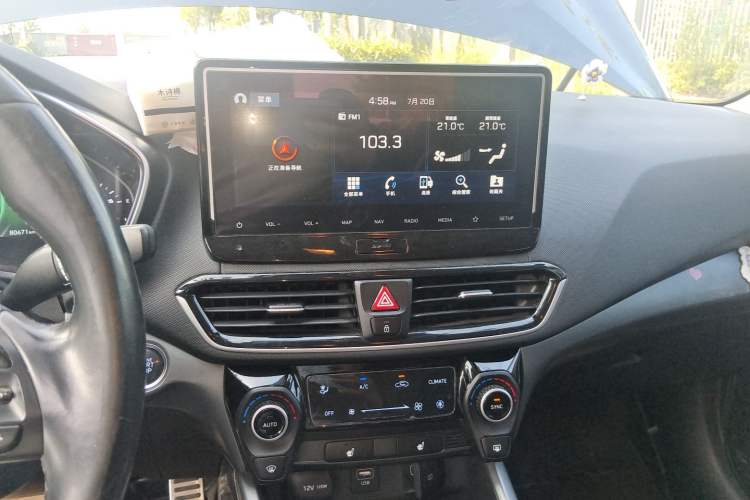 Used Hyundai Lafesta 2019 280TGDi Smart Edition China VI Standard Audio And AC Panel