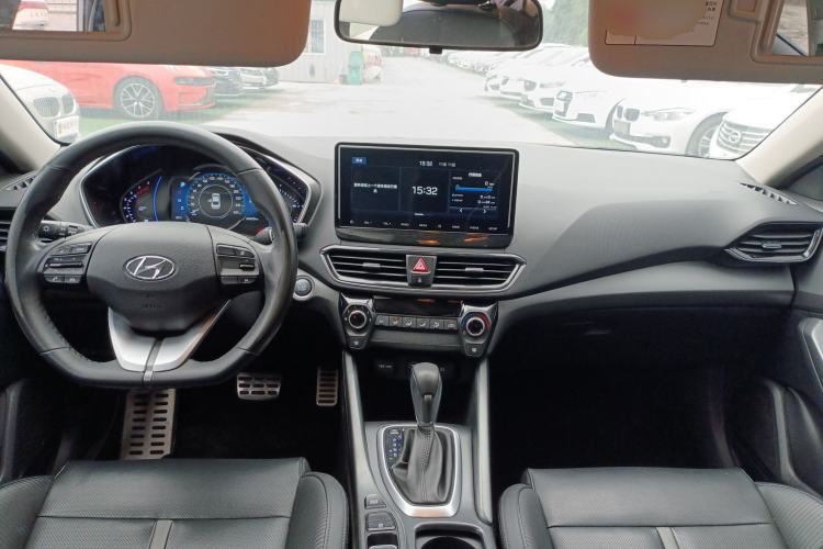 Used Hyundai Lafesta 2019 280TGDi Sport Edition China VI Center Console