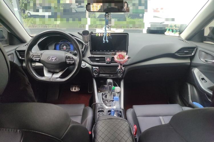 Used Hyundai Lafesta 2019 280TGDi Smart Speed Version China V Standard Center Console