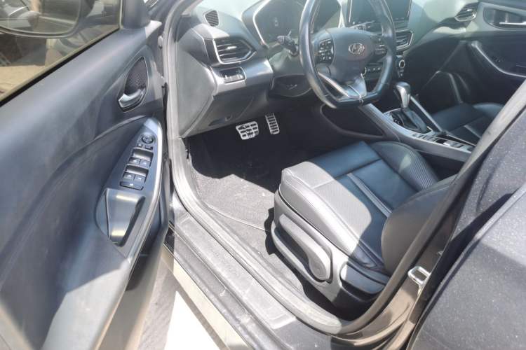 Used Hyundai Lafesta 2019 280TGDi Sport Edition China VI Driver Seat