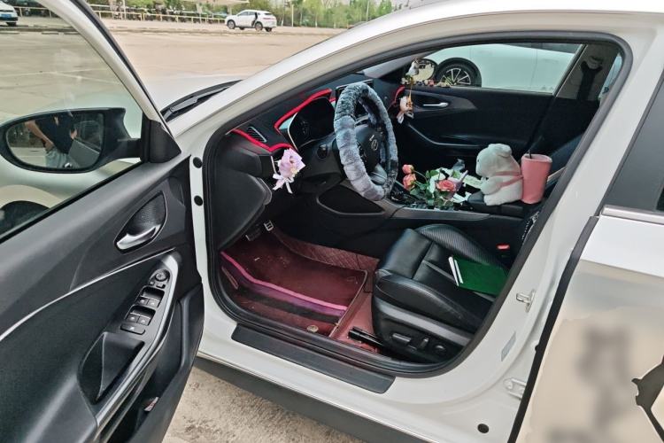 Used Hyundai Lafesta 2019 280TGDi Smart Speed Version China VI Standard Driver Seat