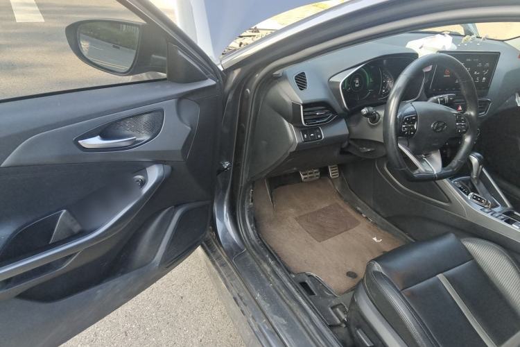 Used Hyundai Lafesta 2019 280TGDi Smart Edition China VI Standard Driver Seat
