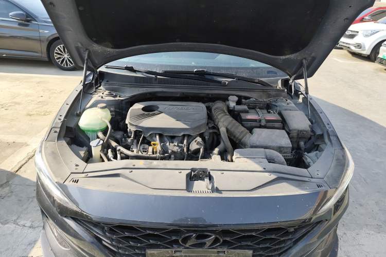 Used Hyundai Lafesta 2019 280TGDi Smart Speed Version China VI Standard Engine Bay