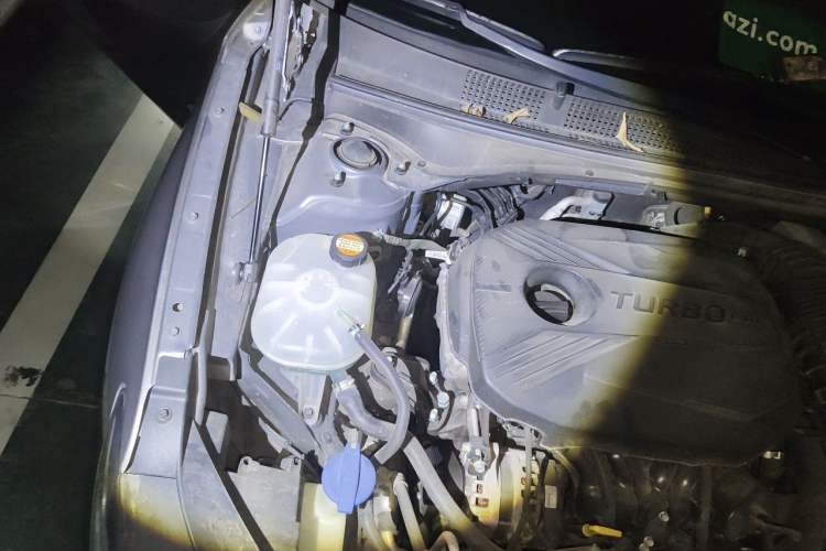 Used Hyundai Lafesta 2019 280TGDi Smart Speed Version China VI Standard Engine Bay Right