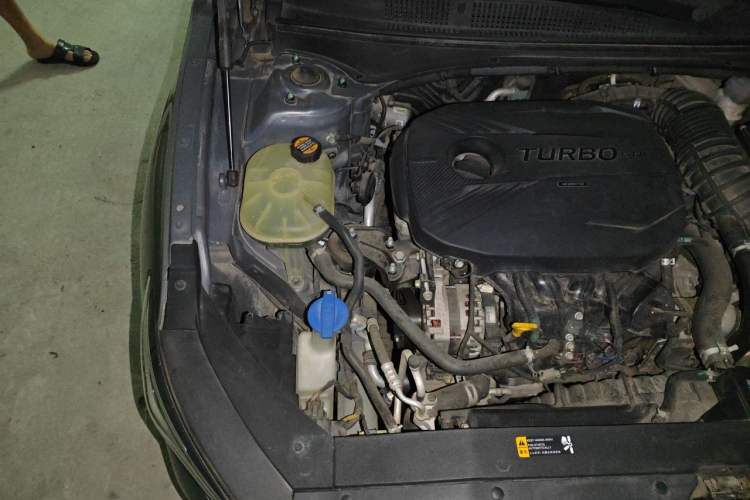 Used Hyundai Lafesta 2019 280TGDi Sport Edition China VI Engine Bay Right