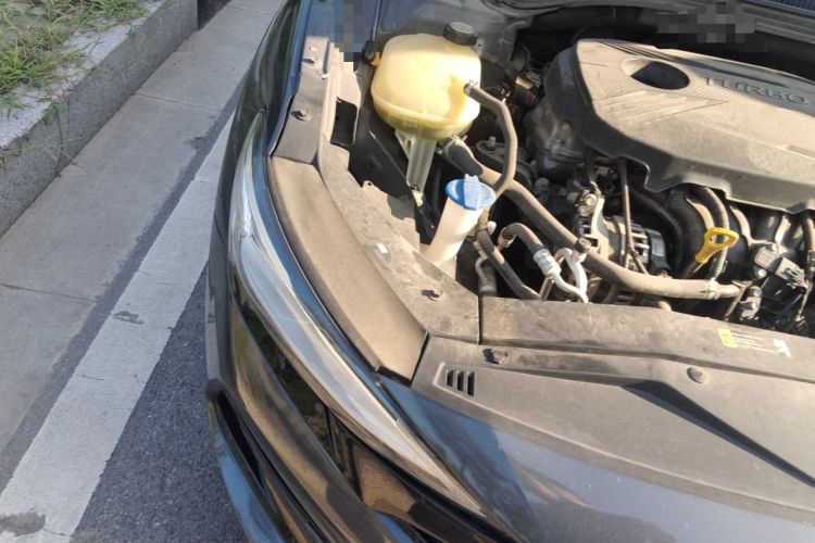 Used Hyundai Lafesta 2019 280TGDi Smart Edition China VI Standard Engine Bay Right