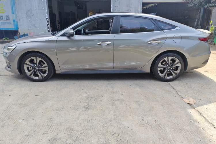 Used Hyundai Lafesta 2019 280TGDi Smart Speed Version China V Standard Exterior 3