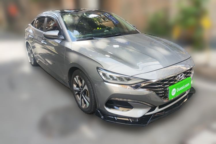 Used Hyundai Lafesta 2019 280TGDi Sport Edition China VI Front Right 45 Deg