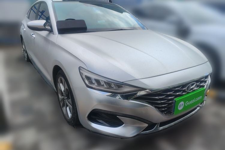 Used Hyundai Lafesta 2019 280TGDi Smart Speed Version China V Standard Front Right 45 Deg