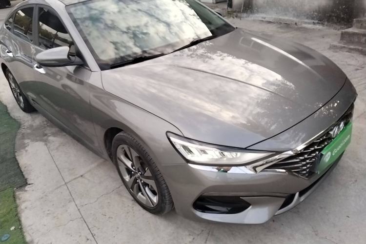 Used Hyundai Lafesta 2019 280TGDi Sport Edition China VI Front Right 45 Deg