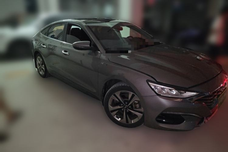 Used Hyundai Lafesta 2019 280TGDi Sport Edition China VI Front Right 45 Deg